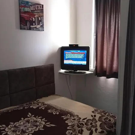 Apartamento Your Own Flat Tirana