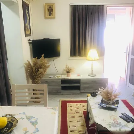 Apartamento Cozzy Flat Tirana